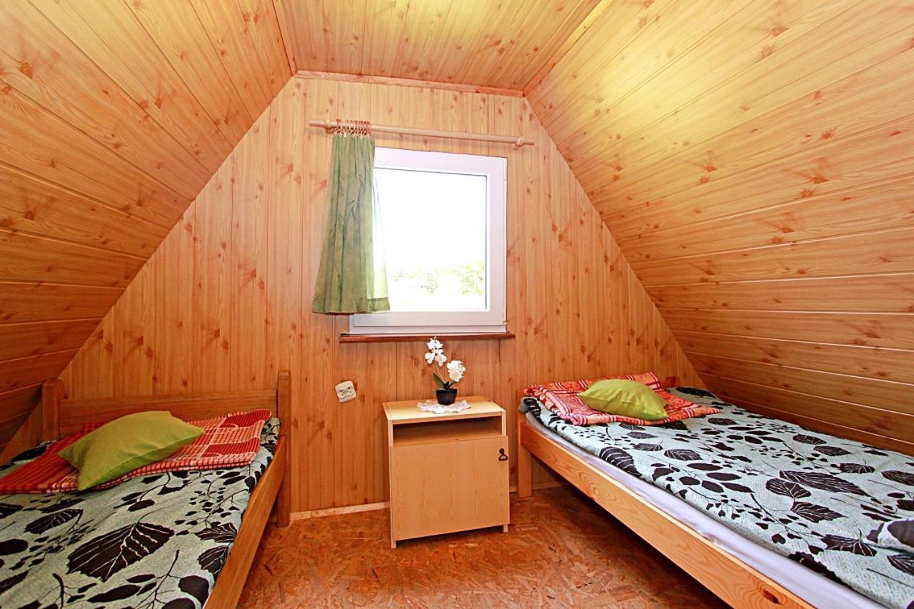 Domki Wczasowe Mazury - Ferienhaus Masuren - Do 12 Osob - Idealny Dla Grup Dluzek Εξωτερικό φωτογραφία